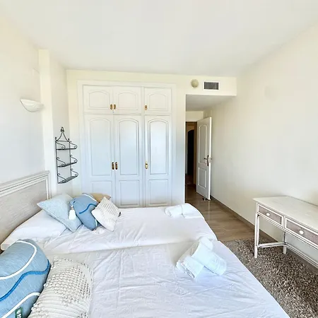 Apartment Simply Astonishing Location *